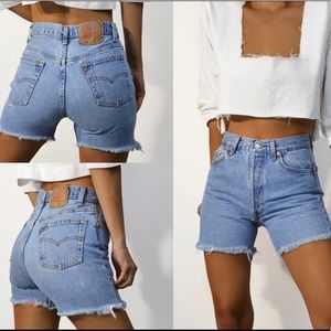 Vintage Levi 501 Shorts 27.5”